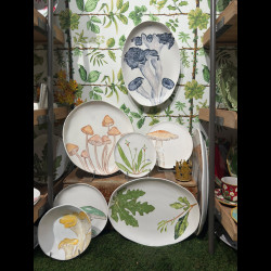 Shepherd's purse dessert plate