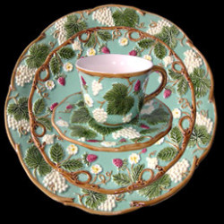 Majolica turquoise breakfast cup and saucer  "George Sand"